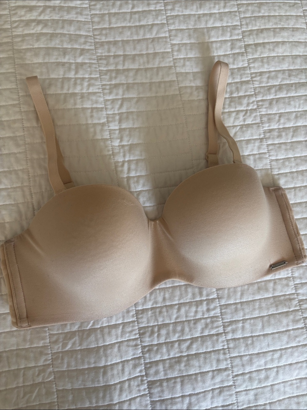 La Vie En Rose Beige Convertible Strapless Bra